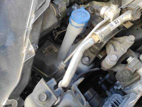 Deposito Limpiaparabrisas Toyota Yaris M15A