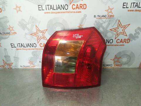 Piloto Trasero Derecho Toyota Corolla 2.0 D-4D LINEA TERRA BERLINA 90CV 66KW