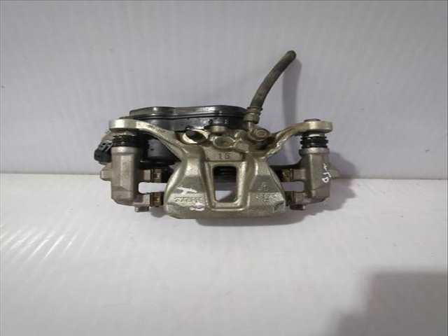 Pinza Freno Trasera Derecho Toyota Yaris 1.5 HYBRID MXPH11) 92CV