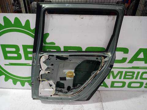 Foto 2ª: Puerta Trasera Derecha Peugeot 307 1.6 16V HDI 90CV [9HVDV6ATED4] (2005)