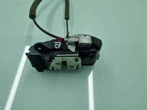 Cerradura Puerta Trasera Derecha Nissan Qashqai ACENTA 131CV 96KW