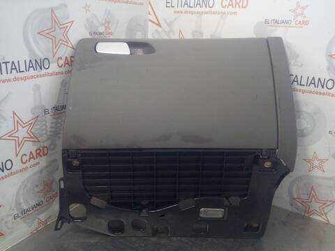 Guantera Audi A5 2.0 TDI 105KW) 143CV