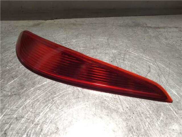 Foto 2ª: Piloto Trasero Derecho Opel Astra 1.9 COSMO [1.9 LTR. - 110 KW 16V CDTI CAT (Z 19 DTH - LRD)] [Z19DTH]