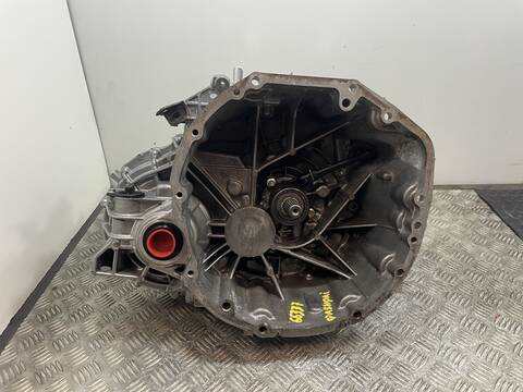 Caja Cambios Nissan Qashqai M9R832