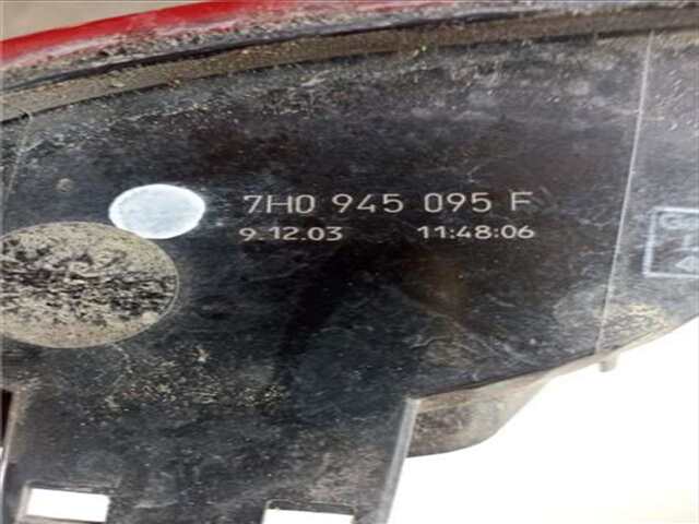 Foto 3ª: Piloto Trasero Izquierdo Volkswagen Transporter 2.5 TDI [AXD]