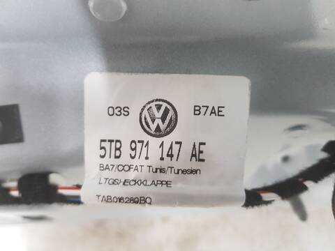 Foto 3ª: Portón Volkswagen Touran ADVANCE BMT (2015)