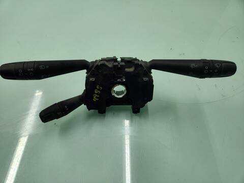 Mando Multifuncion Fiat 500 BASIC 84CV 62KW