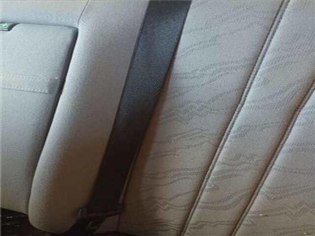 Cinturón Trasero Central Mercedes Clase E 180 2.2 200 CDI (210.007) [2.2 LTR. - 75 KW CDI CAT]