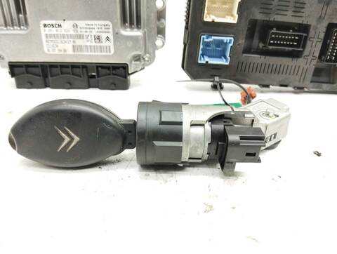 Foto 4ª: Centralita Motor ECU Citroen C5 VTR E) BERLINA 109CV 80KW [9HY] (2005)