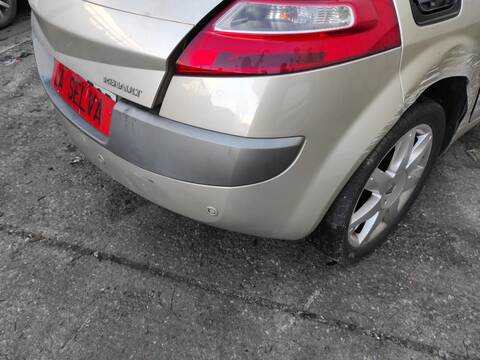 Foto 3ª: Paragolpes Trasero Renault Megane K9K732 BERLINA II BERLINA 5P (2006)