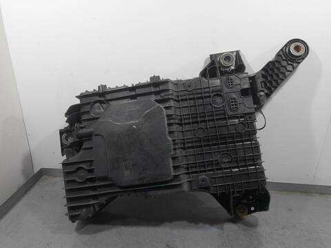 Foto 2ª: Deposito AdBlue Peugeot 308 STYLE 92CV 68KW [BH01] (2015)