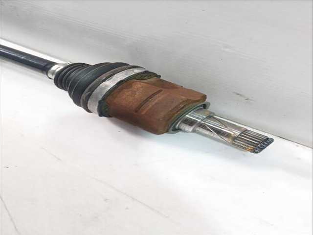 Foto 3ª: Transmision Delantera Derecha Opel Corsa 1.3 CDTI L08 L68) 75CV [A 13 DTC Z 13 DTJ] (2006)