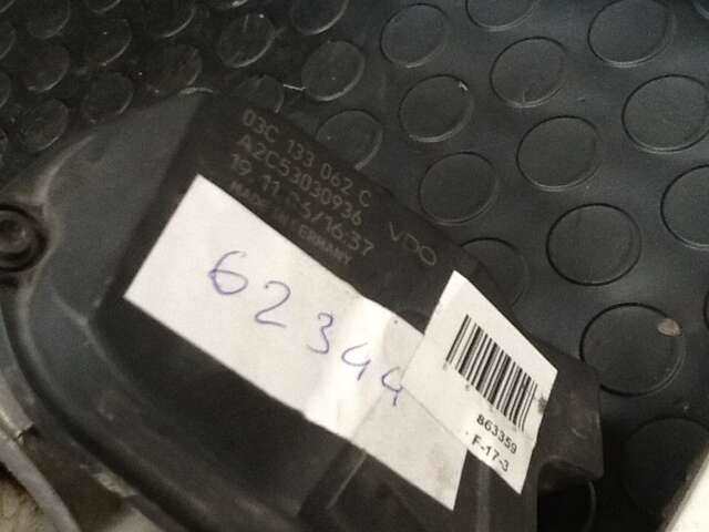 Foto 2ª: Caja Mariposa Volkswagen Polo 1.400 16V80CV/59KW [BUD] (2007)