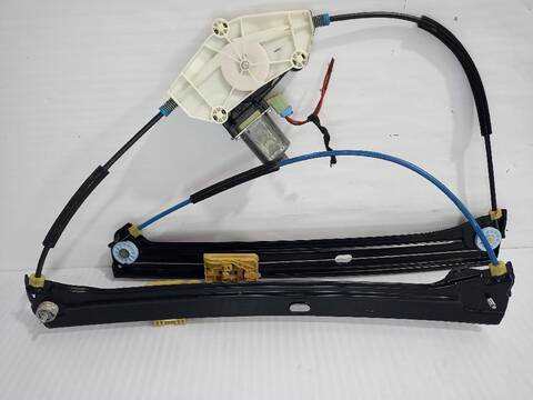 Foto 3ª: Elevalunas Eléctrico Delantero Izquierdo Volkswagen Touran ADVANCE BMT 110CV [CRKB] (2015)