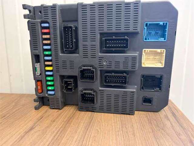 Centralita Confort BSI Peugeot 308 1.6 CONFORT [1.6 LTR. - 80 KW HDI FAP CAT (9HZ - DV6TED4)]