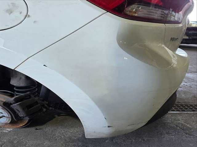 Foto 3ª: Paragolpes Trasero Kia Rio G3LC (2020)