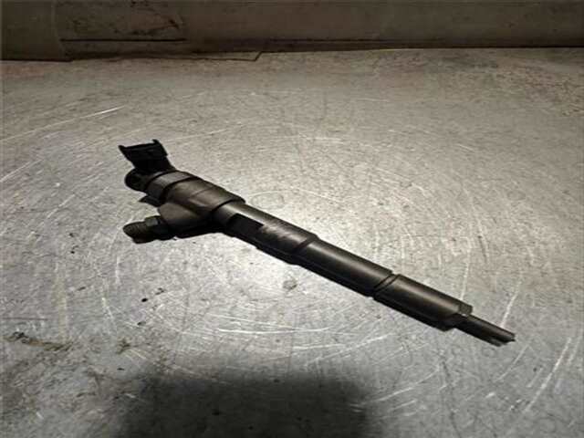 Foto 2ª: Inyectores Dacia Sandero 1.5 AMBIANCE MUSIC [1.5 LTR. - 55 KW DCI DIESEL FAP CAT] [K9K892]