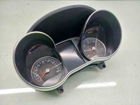 Foto 2ª: Cuadro de Instrumentos Mercedes Clase X 250 D EDITION PROGRESSIVE DOPPELKABINE 470.230) 190CV 140KW BM 470) (2017)