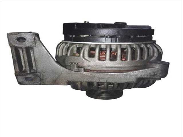 Foto 3ª: Alternador Volvo XC 90 D5 AWD (2002)