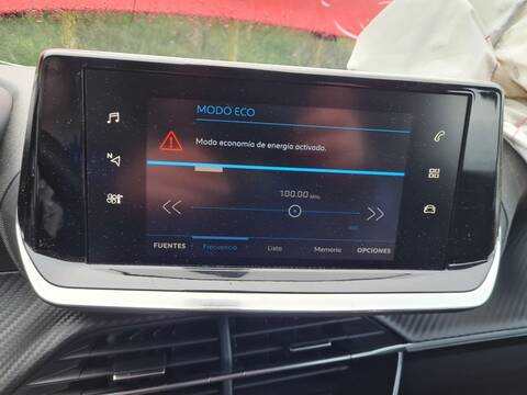 Foto 2ª: Pantalla Multifuncion Peugeot 208 ACTIVE 101CV 74KW [HN05] (2021)