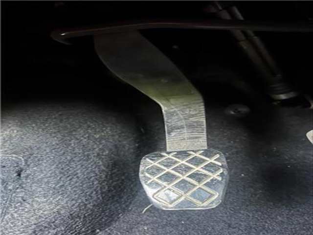 Pedal Embrague Skoda Rapid 1.6 TDI 105CV 77KW