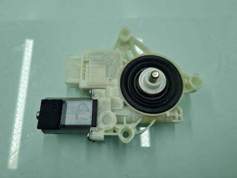 Elevalunas Eléctrico Trasero Derecho Bmw Serie 3 315 318D M SPORT BERLINA 150CV 110KW