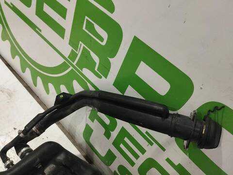 Foto 2ª: Deposito de Combustible Volvo S40 1.6 CAT 109CV [B4164S2] (1995)