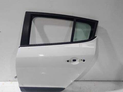 Foto 2ª: Puerta Trasera Izquierda Renault Megane DYNAMIQUE 116CV (2008)