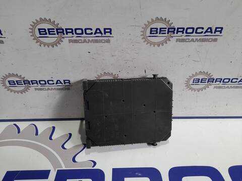 Foto 2ª: Caja Reles Fusibles Peugeot Expert 1.6 BLUE-HDI FAP 116CV 85KW FURGON [D/ BH01] (2018)
