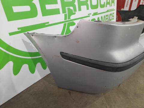 Foto 2ª: Paragolpes Trasero Renault Laguna 1.6 107CV [K4M714] (2001)