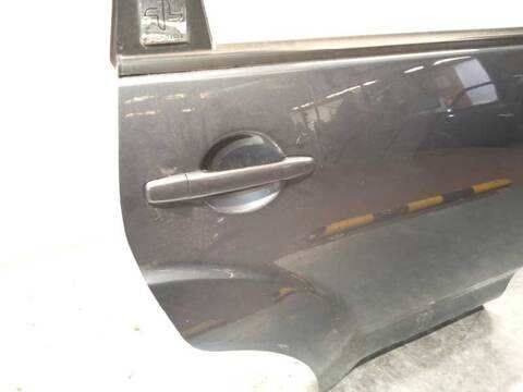 Foto 2ª: Puerta Trasera Derecha Toyota Prius 2.2 HDI FAP CAT 156CV 115KW [4HN] (2008)