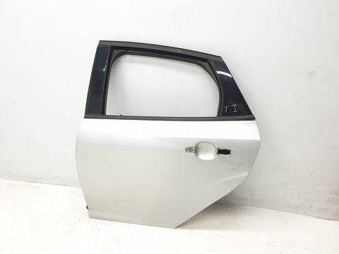 Puerta Trasera Izquierda Ford Focus TREND 72KW