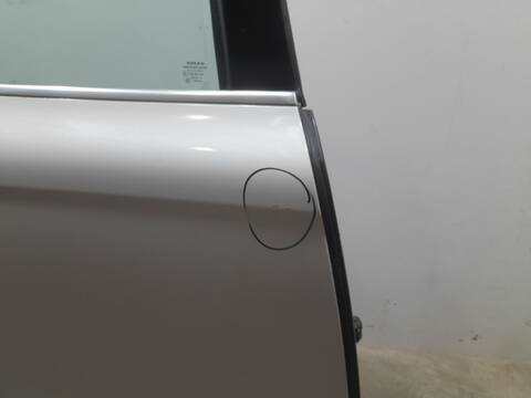 Foto 3ª: Puerta Trasera Derecha Volvo XC 60 SUMMUM AWD 205CV 151KW [D5244T] (2010)