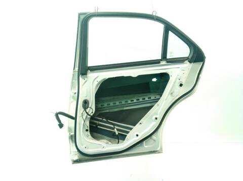 Foto 3ª: Puerta Trasera Derecha Mercedes Clase E 180 E 220 CDI - BLUETEC 212.001 212.002) (2009)