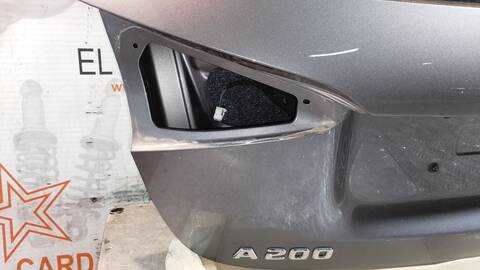 Foto 3ª: Portón Mercedes Clase A 140 A 200 177.087) 163CV 120KW (2018)