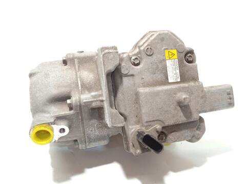 Foto 4ª: Compresor Aire Acondicionado Toyota Auris 1.8 16V HIBRIDO) 99CV 73KW [2ZR] (2015)