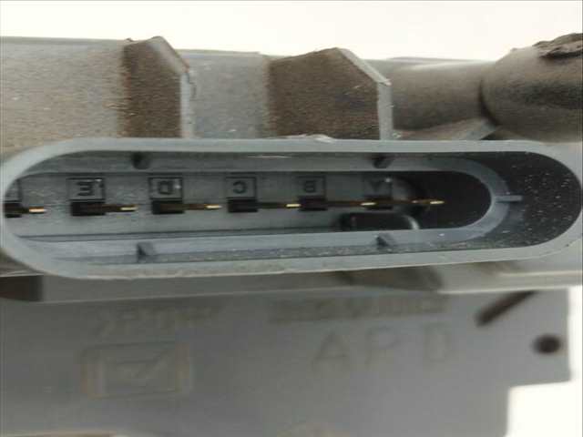 Foto 3ª: Cerradura Puerta Trasera Derecha Renault Megane AUTHENTIQUE BERLINA 106CV 78KW II BERLINA 5P [K9K P7] (2006)