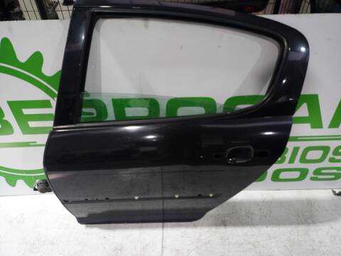 Puerta Trasera Izquierda Peugeot 407 2.0 16V CAT 136CV 100KW