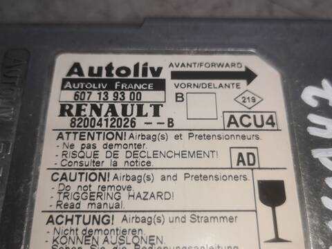 Foto 2ª: Centralita Airbag Renault Megane K9K732 BERLINA II BERLINA 5P (2006)