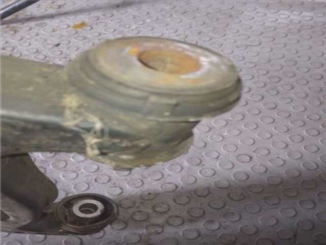 Foto 3ª: Brazo Suspension Delantero Derecho Mercedes Clase C 160 2.2 220 DIESEL (202.121) [2.2 LTR. - 70 KW DIESEL CAT] [OM 604.910]