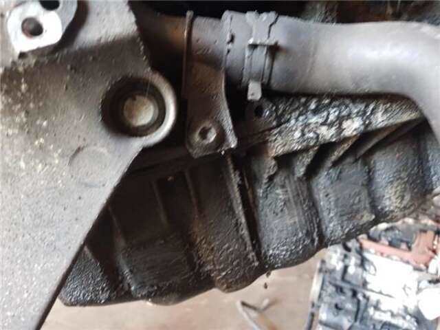 Foto 2ª: Carter Renault Megane 1.9 CONFORT AUTHENTIQUE [1.9 LTR. - 88 KW DCI DIESEL] II BERLINA 5P (10.2002-_) [F9Q B8]