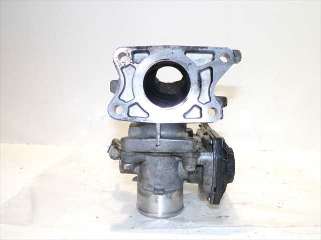 Foto 4ª: Caja Mariposa Toyota Auris 1.4 D 2010-2012 [1ND] (2010)