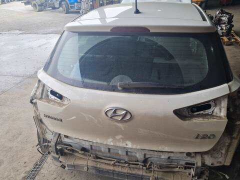 Portón Hyundai i20 ESSENCE 75CV 55KW