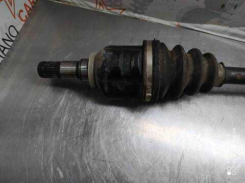 Foto 2ª: Transmision Delantera Izquierda Toyota Corolla BASICO 90CV 66KW [1NDTV 1ND] (2007)