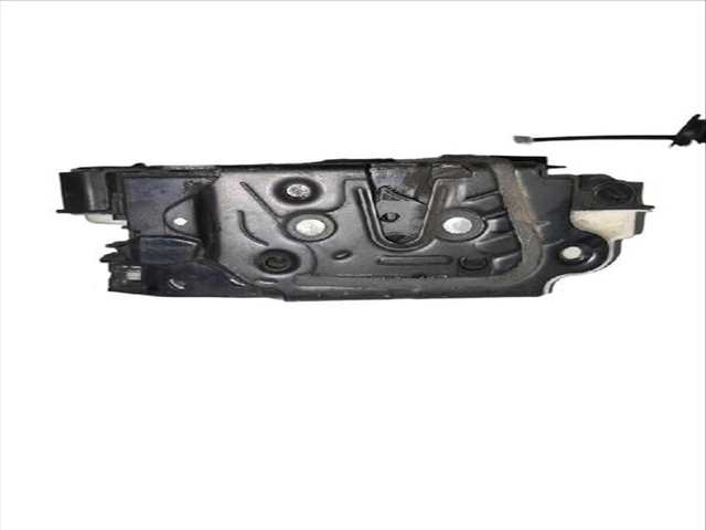 Foto 3ª: Cerradura Puerta Delantera Derecha Seat Toledo 1.6 TDI 105CV (2012)