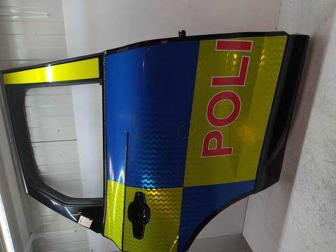 Foto 3ª: Puerta Trasera Derecha Volvo XC 60 197CV 145KW [D420T8] (2024)