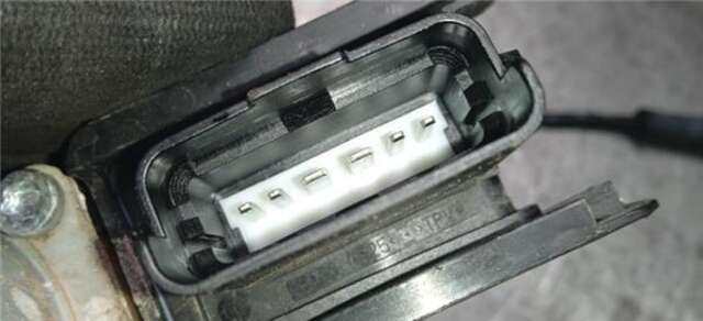 Foto 3ª: Elevalunas Eléctrico Delantero Izquierdo Kia Rio 1.2 16V [G4LA]