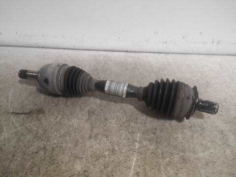 Transmision Delantera Izquierda Mercedes Clase B 150 270910