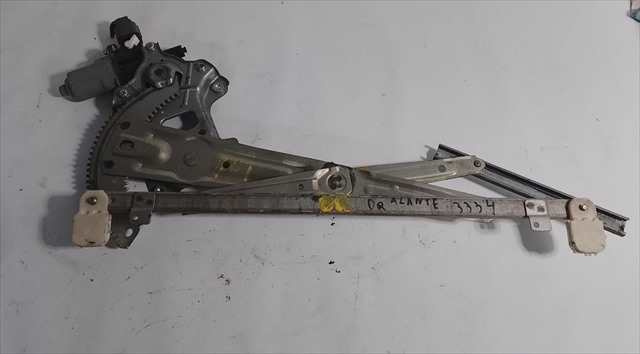 Elevalunas Eléctrico Delantero Derecho Peugeot 4007 2.2 DIESEL