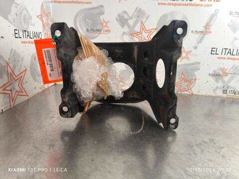 Foto 3ª: Rueda de Repuesto Suzuki Vitara 2.0 V6 LARGO SUPERLUJO 136CV 100KW [H20A] (2001)